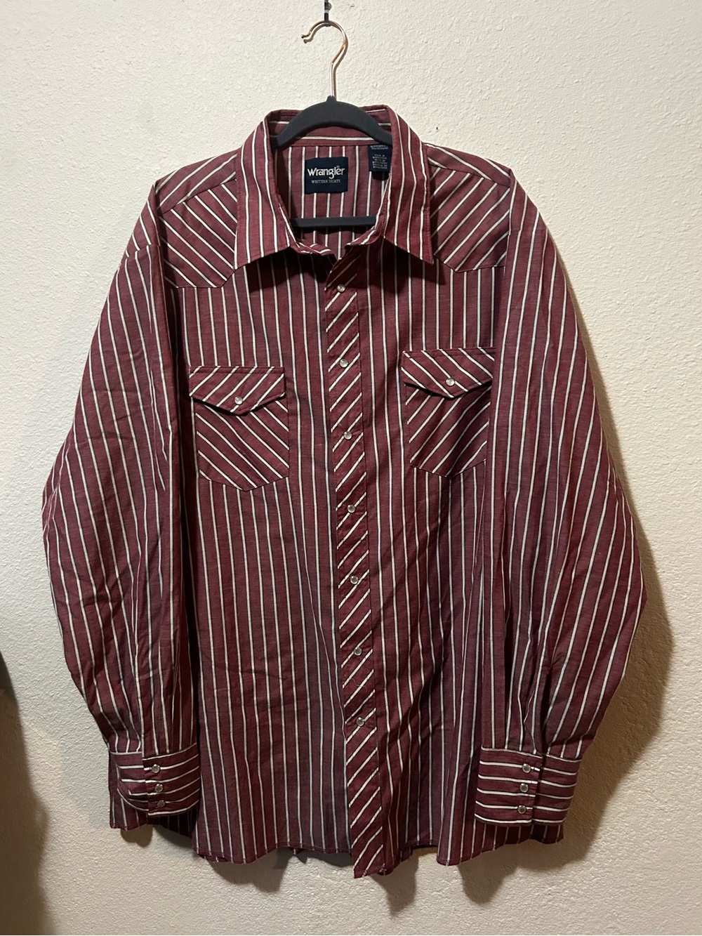 Wrangler 3XLT Red and White Striped Western Shirt with Pearl Snap Buttons